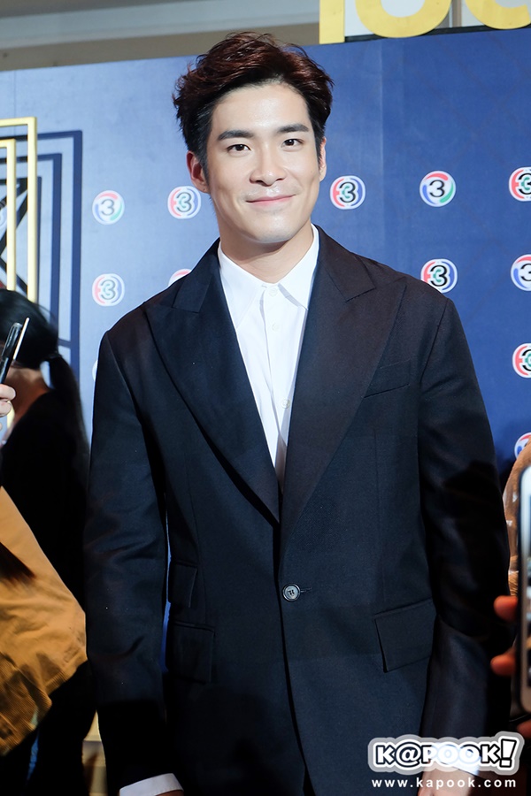 อาเล็ก ธีรเดช