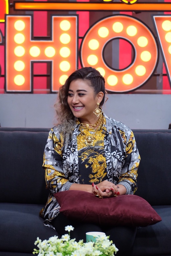 แอน มิตรชัย