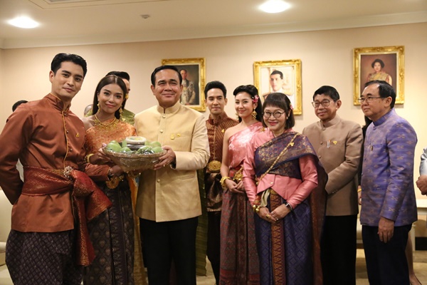 หน่อง อรุโณชา