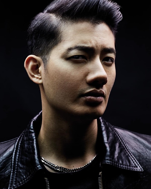 เป้ อารักษ์ 