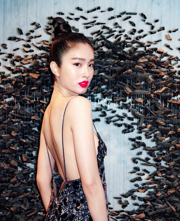 ปอย ตรีชฎา