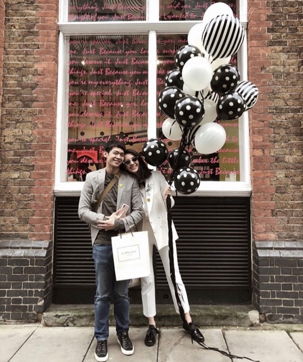 ซาร่า เล็กจ์ เอ็ม OIC