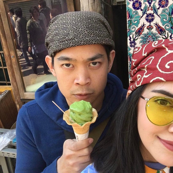 ซาร่า เล็กจ์ เอ็ม OIC