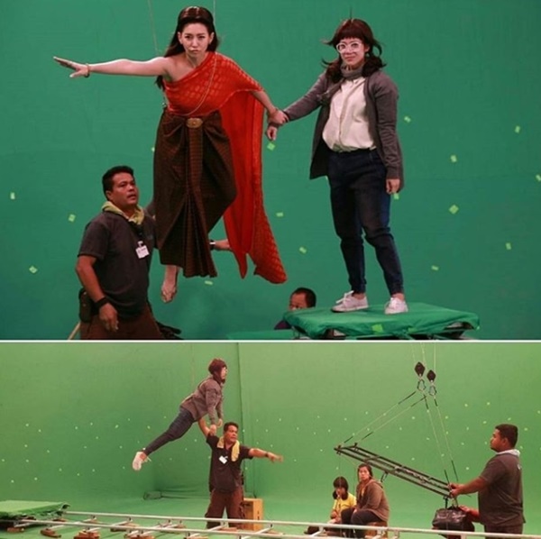 สแตนด์อิน เบลล่า