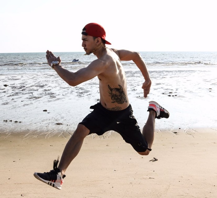 โฟร์ ธามไท