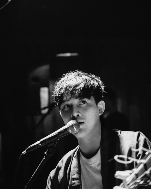 แม็กซ์ เจนมานะ