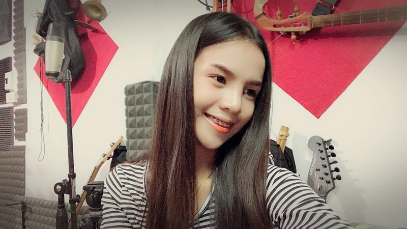 อาม ชุติมา