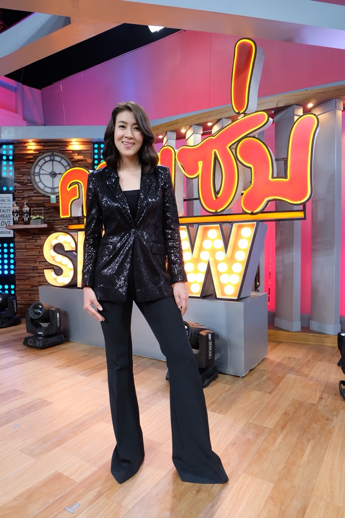 เชียร์ ฑิฆัมพร