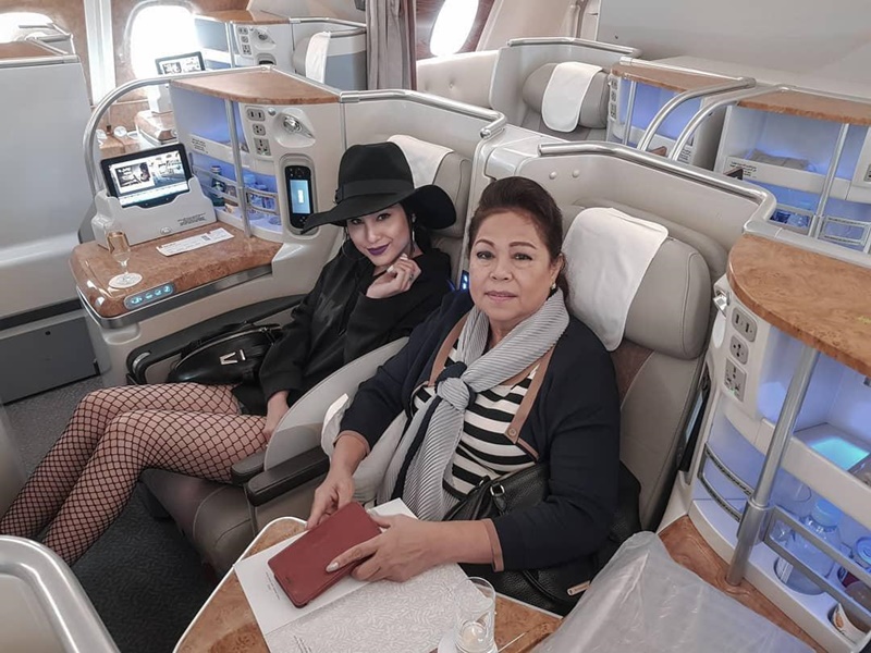 ขวัญ อุษามณี