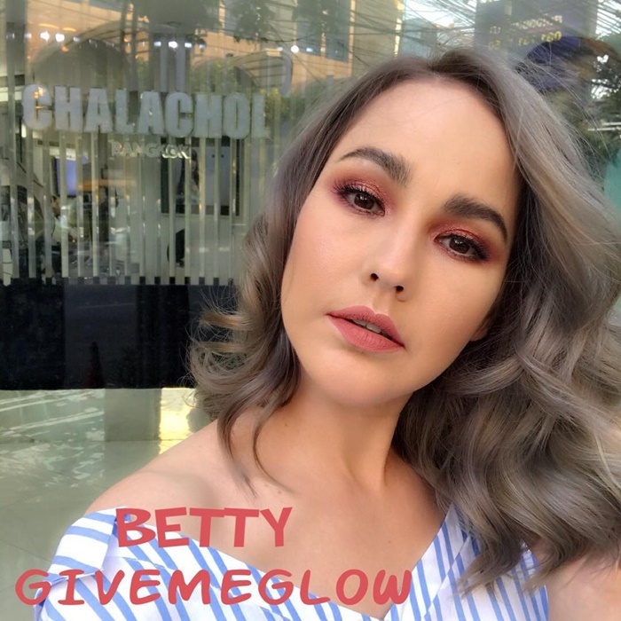 แหม่ม วิชุดา