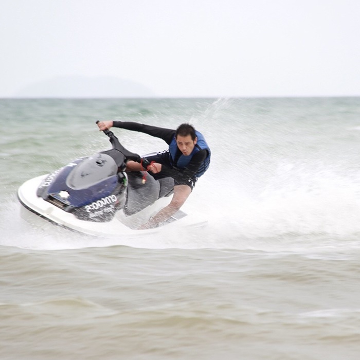 หนุ่ม ศรราม