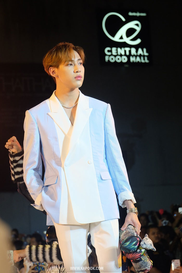 แบมแบม GOT7