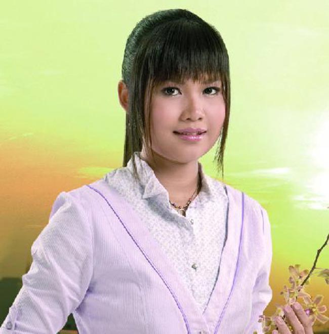 ตั๊กแตน ชลดา