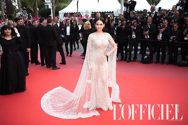 ชมพู่ อารยา