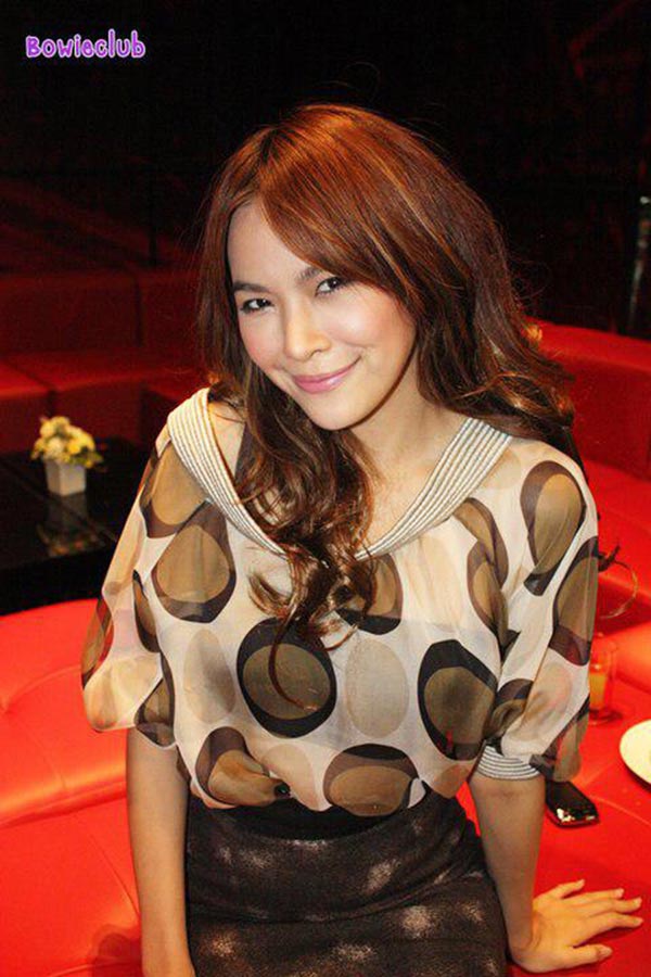 โบวี่ อัฐมา