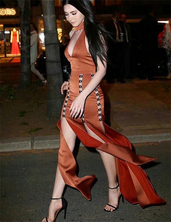 ใหม่ ดาวิกา