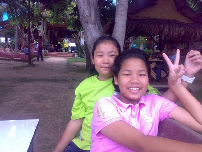 Young dark skin Amm with a friend Young dark skin Amm with a friend