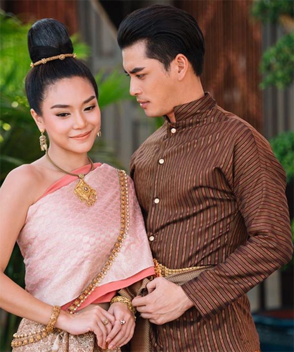 ปราง กัญญ์ณรัณ