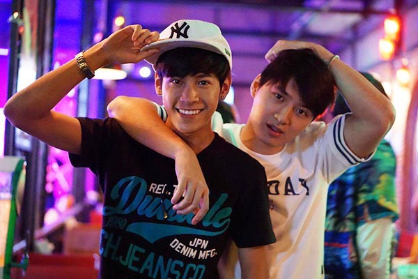 คริส พีรวัส, สิงโต ปราชญา