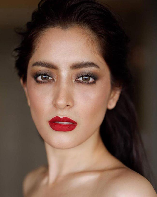 พิ้งค์กี้ สาวิกา