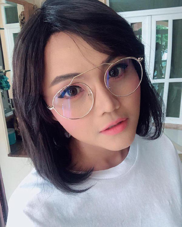 ตั๊กแตน ชลดา