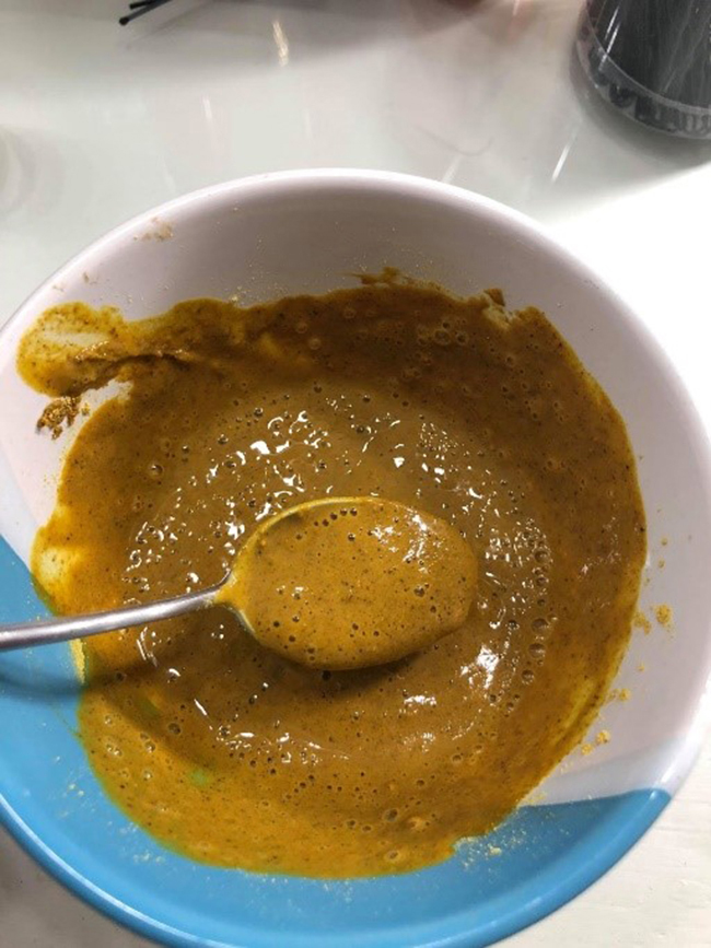 What the complete skin whitening paste looks like What the complete skin whitening paste looks like