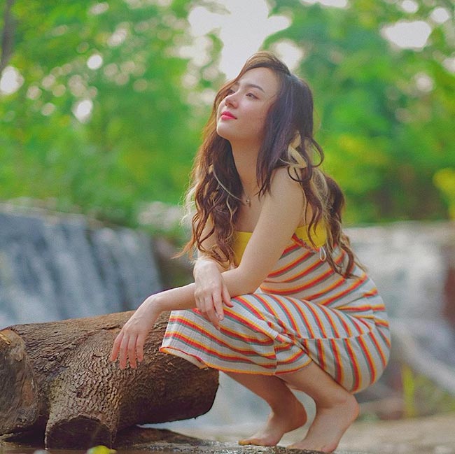 พลอยชมพู