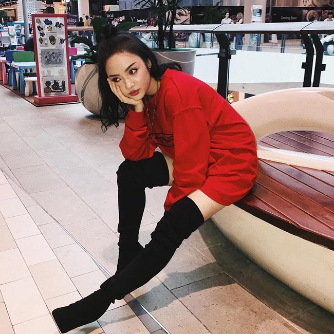 พลอยชมพู