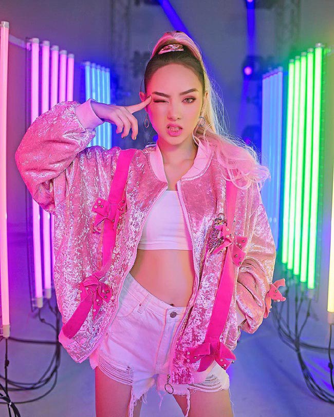 พลอยชมพู