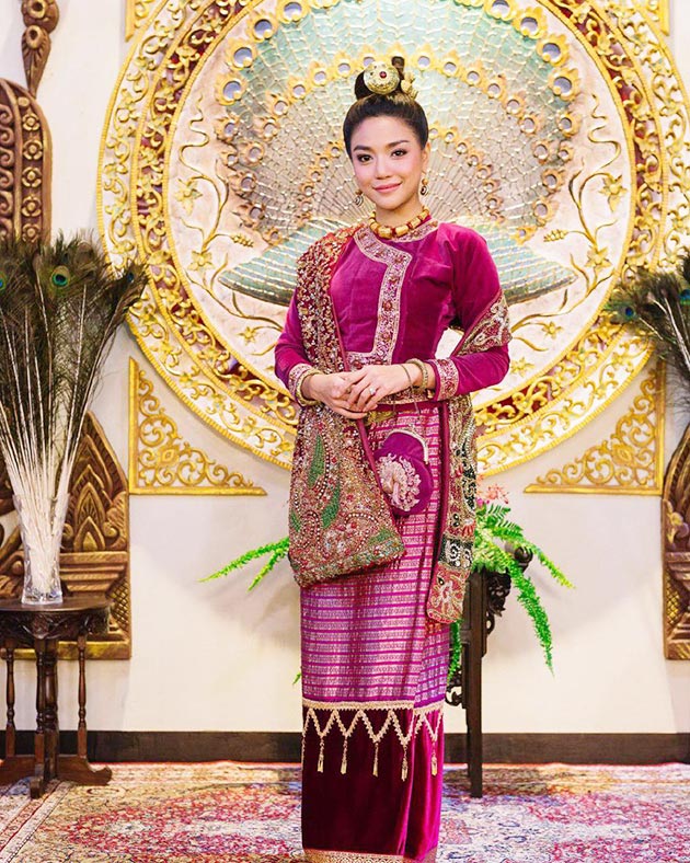 ดาราแต่งชุดเหนือ