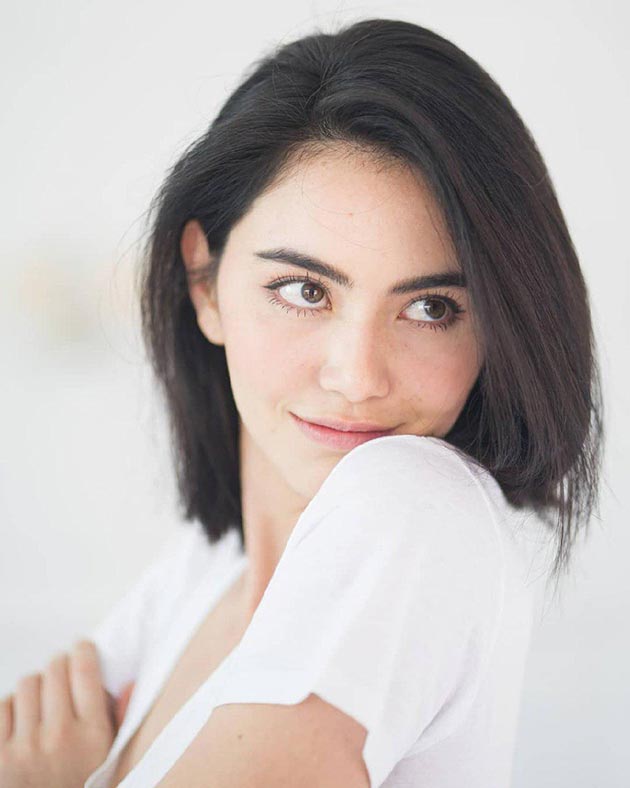 ดาราแต่งหน้า