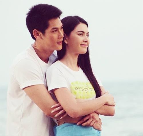 ใหม่ ดาวิกา