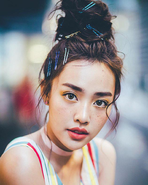 แต่งหน้าเติมกระ