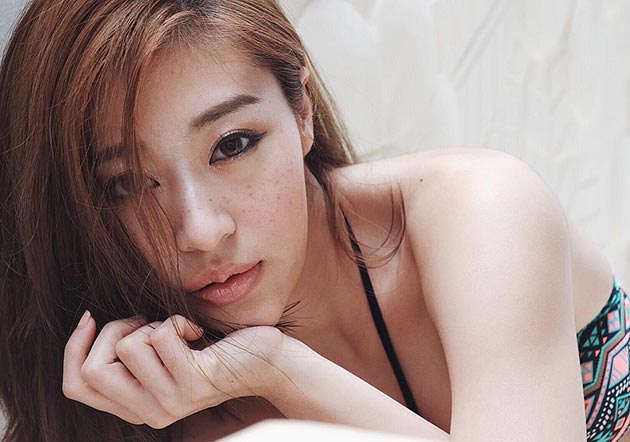 แต่งหน้าเติมกระ