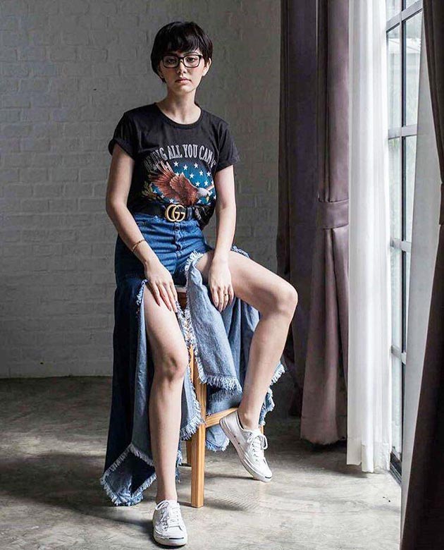 รองเท้าผ้าใบดารา