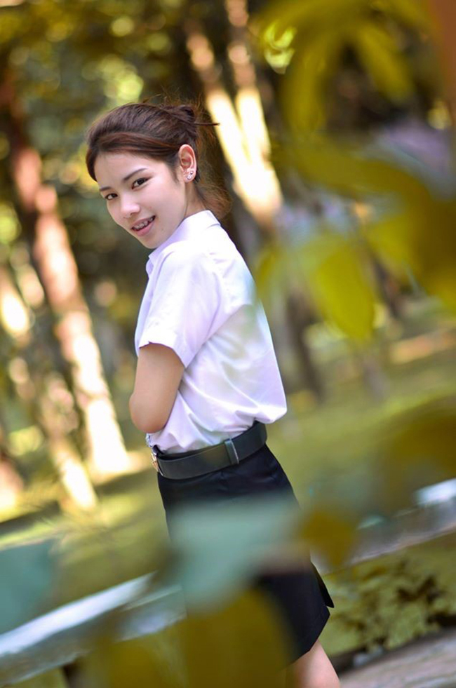 Amm now a university student with beautiful white skin Amm now a university student with beautiful white skin