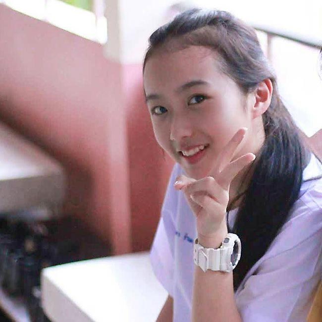 ทรงผมไปโรงเรียน