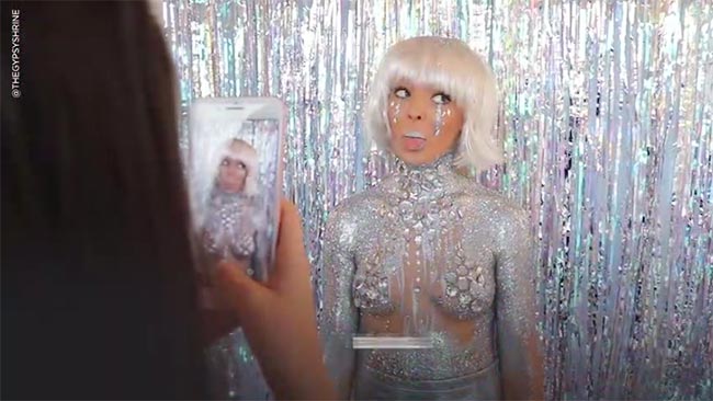 แฟชั่นแปลก 