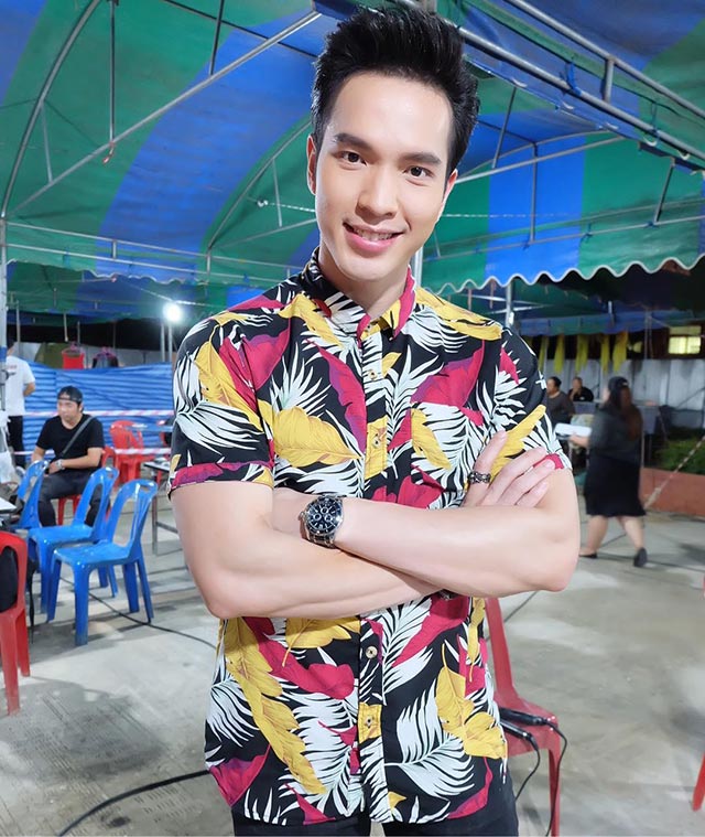 หนึ่งด้าวฟ้าเดียว