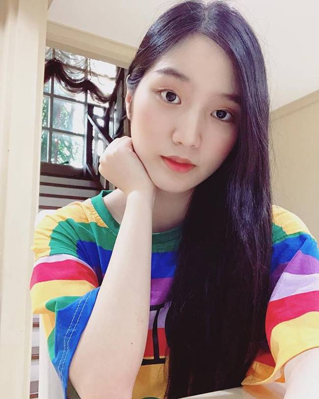 แนทเธอรีน BNK48