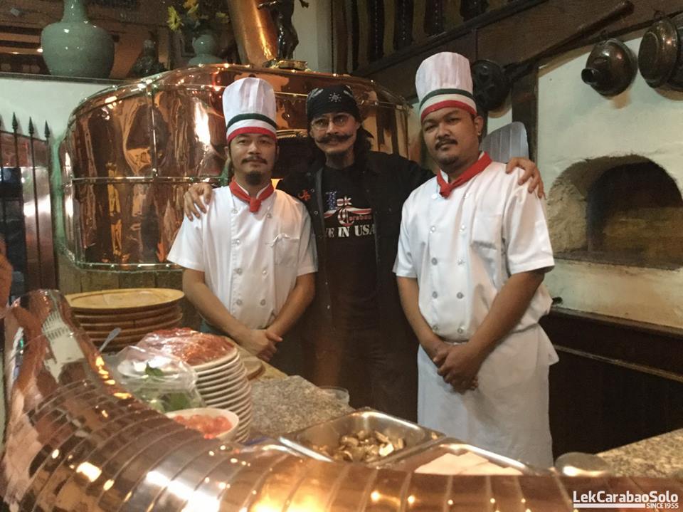 เล็ก คาราบาว