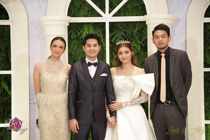 อาร์ตี้ ธนฉัตร ควงแฟนสาว ส้มปี๊ด เข้าประตูวิวาห์ เรียบง่ายแสนอบอุ่น   