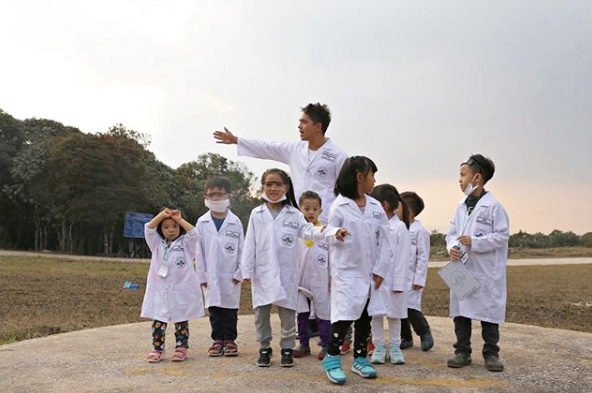 อเล็กซ์ เรนเดลล์