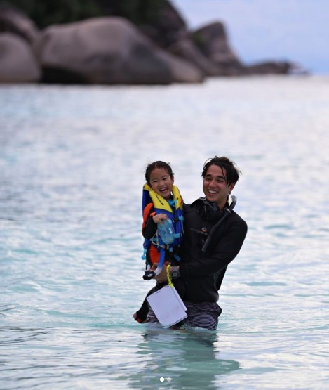 อเล็กซ์ เรนเดลล์