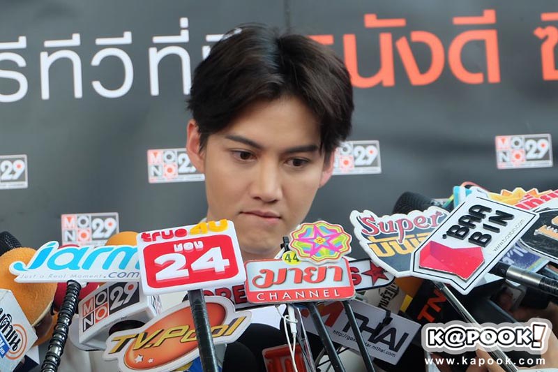 กอล์ฟ ขวัญ