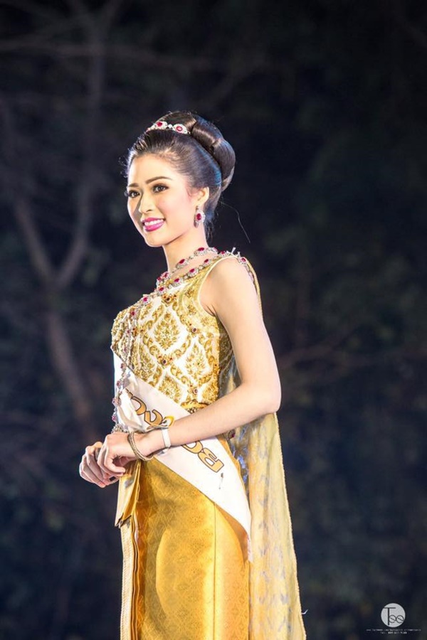 หลิงหลิง ศิริลักษณ์ คอง