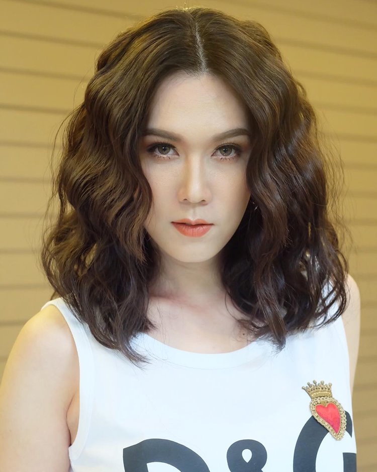 หนุ่ม กรรชัย 