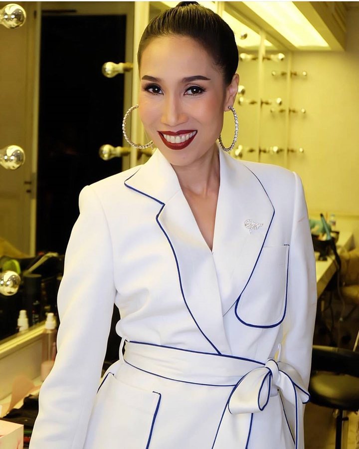 รัดเกล้า อามระดิษ