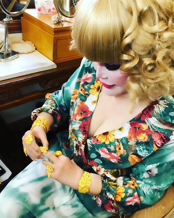 สุมณี คุณะเกษม