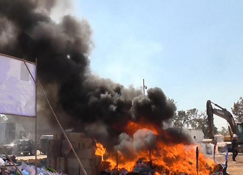 สินค้าละเมิดลิขสิทธิ์